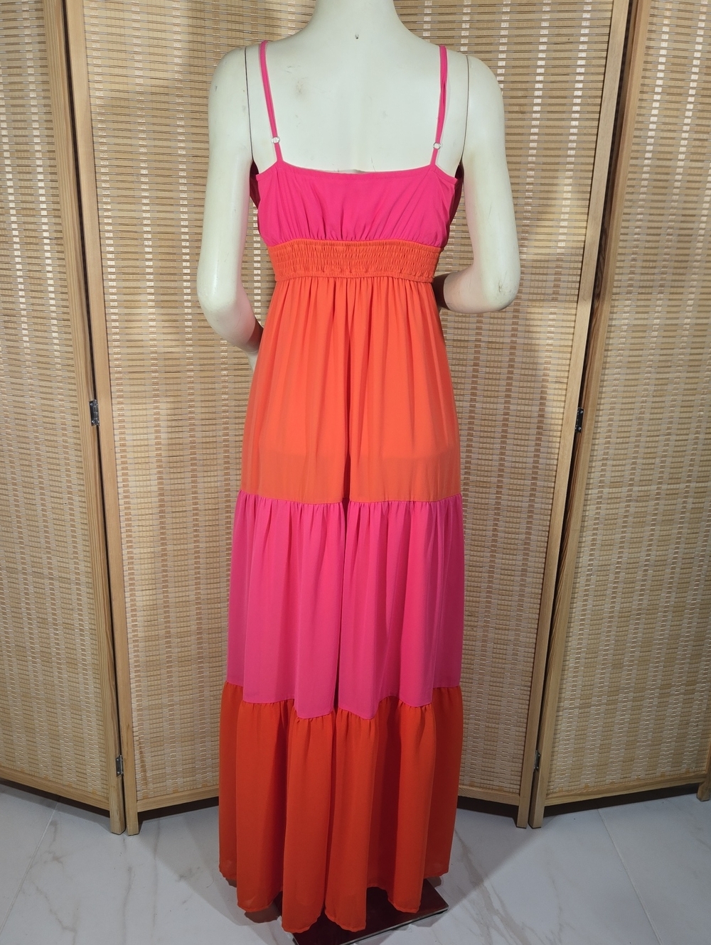 Colorblock Maxi Dress - Picture 6 of 12